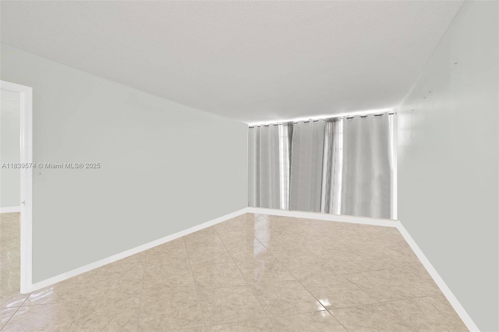 1825 S Ocean Dr #204, Hallandale Beach, Florida image 8
