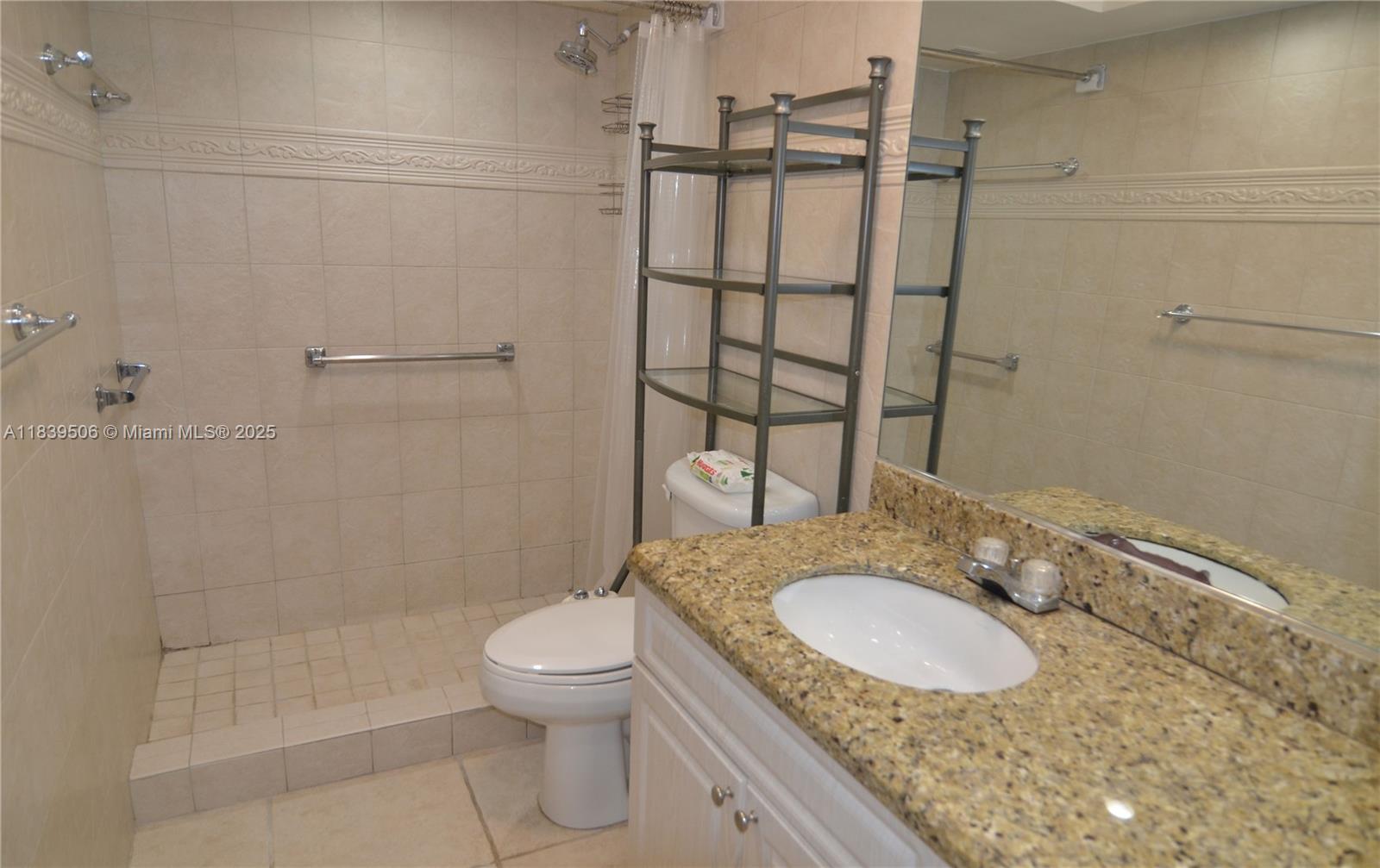 Property photo # 6