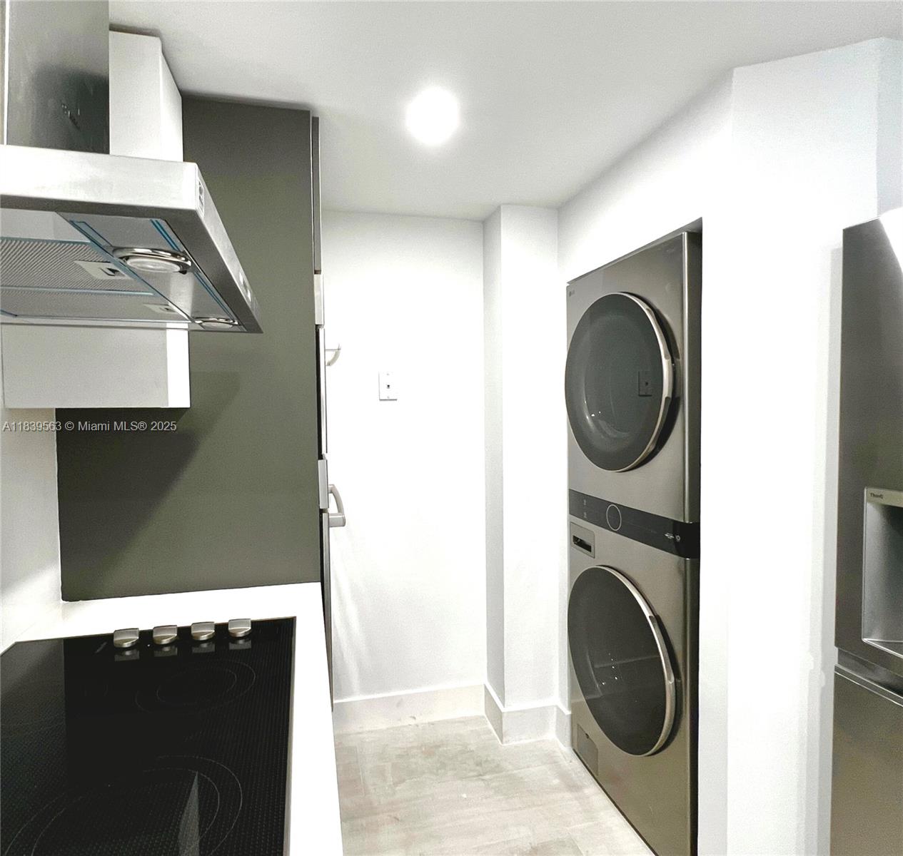 Property photo # 2