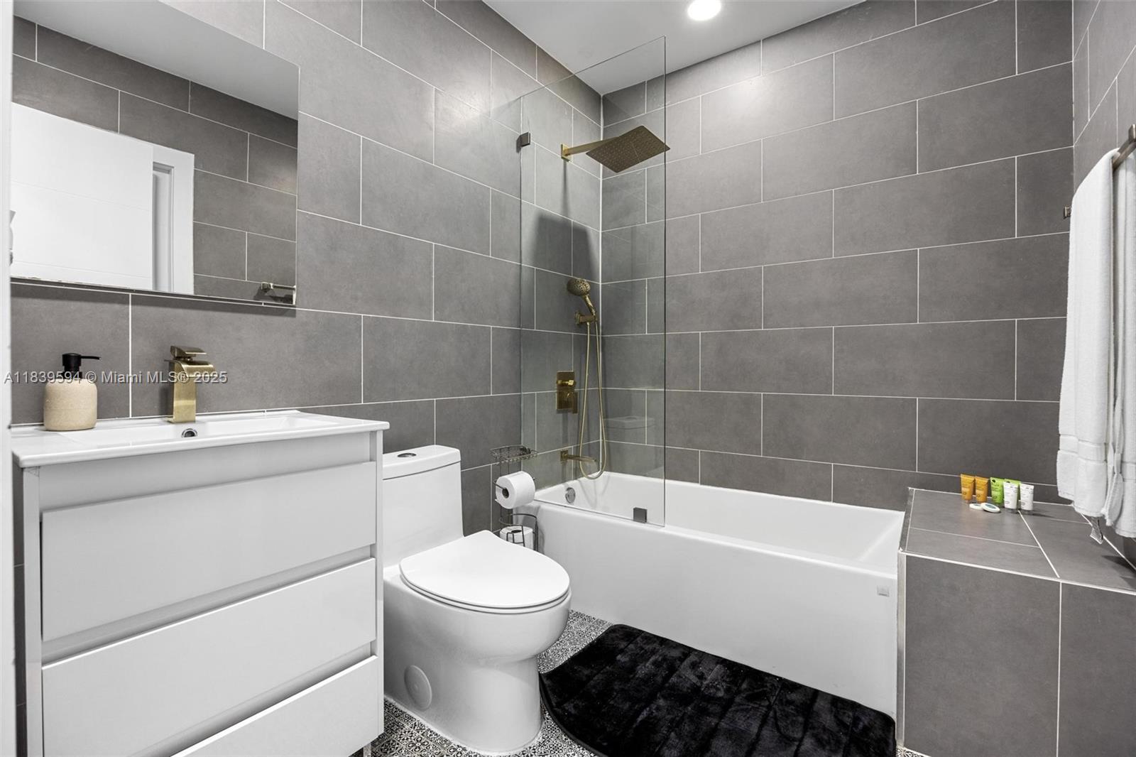1240 Jefferson St, Hollywood, Florida image 18