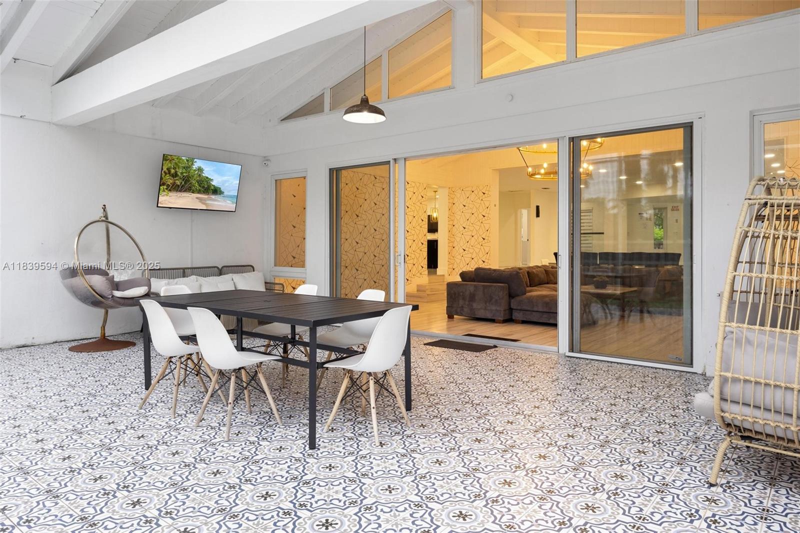 1240 Jefferson St, Hollywood, Florida image 37