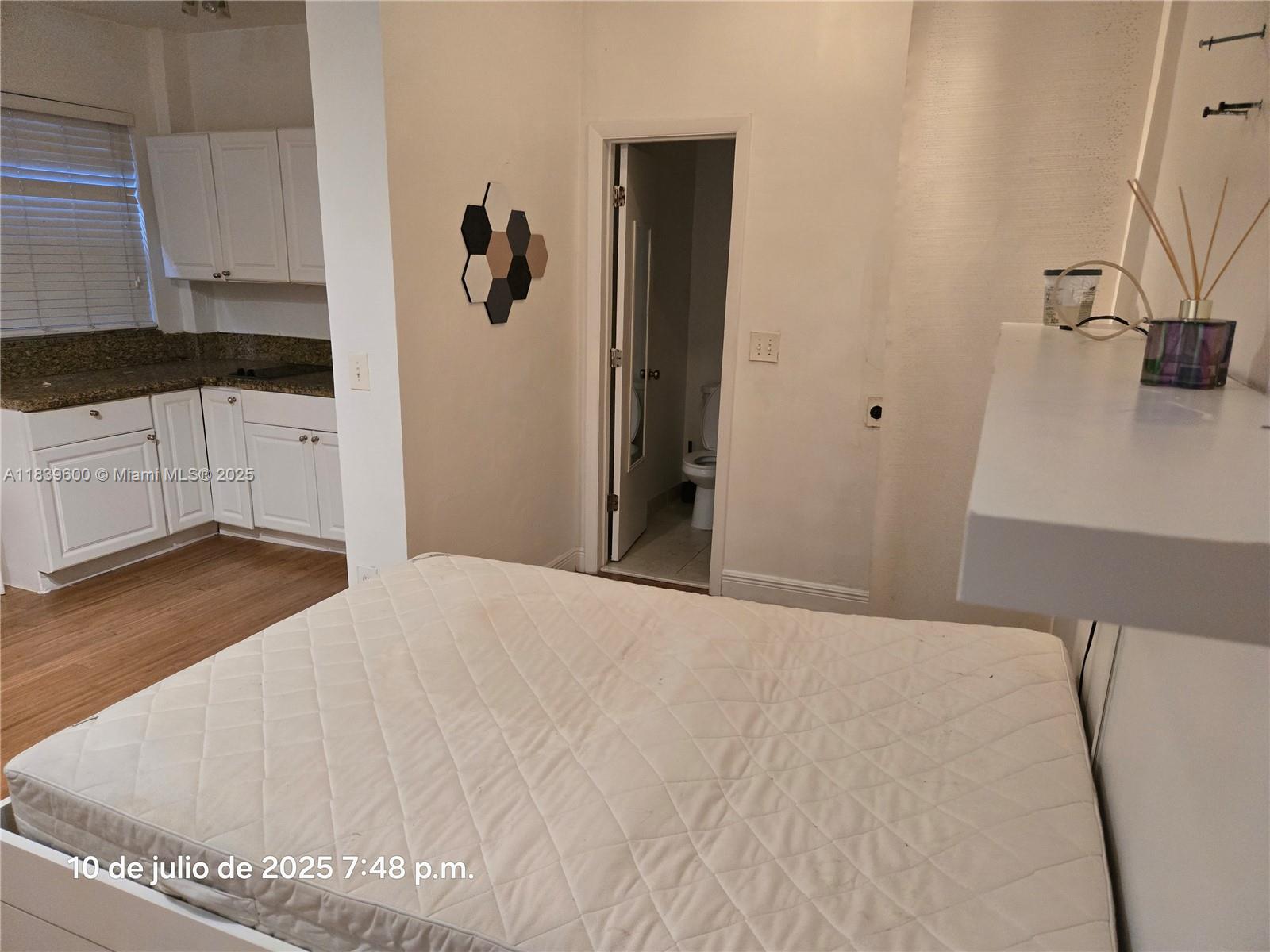 642 Michigan Ave #4, Miami Beach, Florida image 4