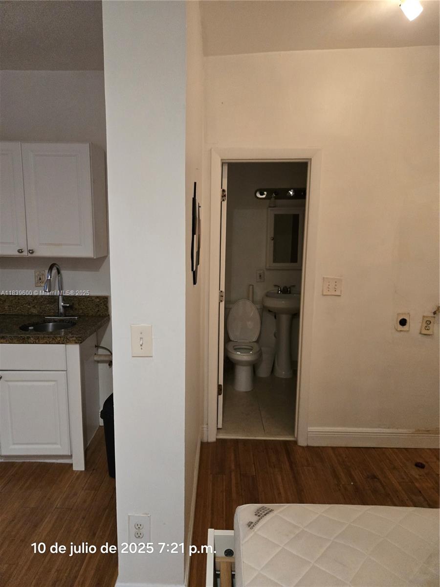 642 Michigan Ave #4, Miami Beach, Florida image 5