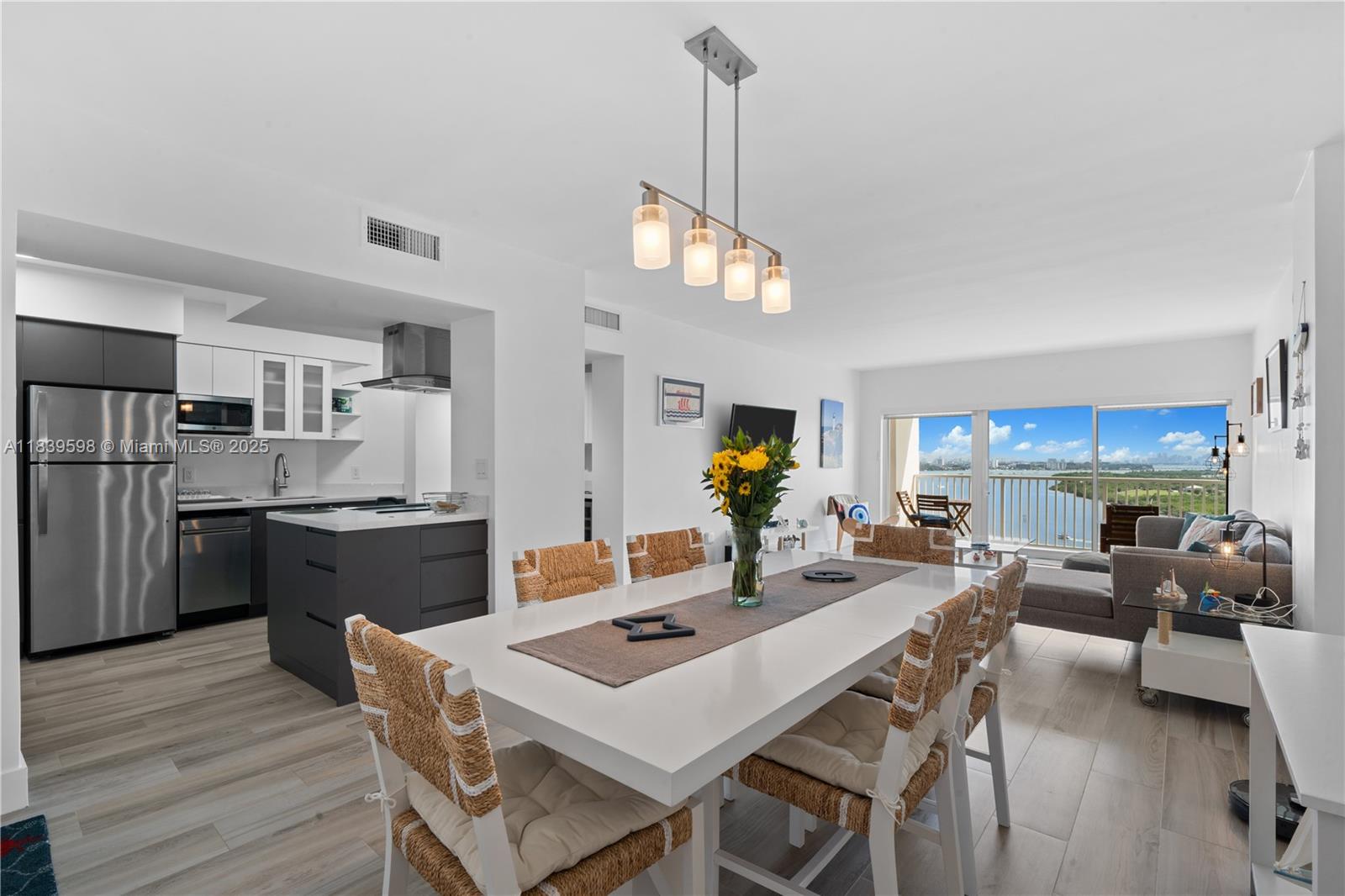 Property photo # 9