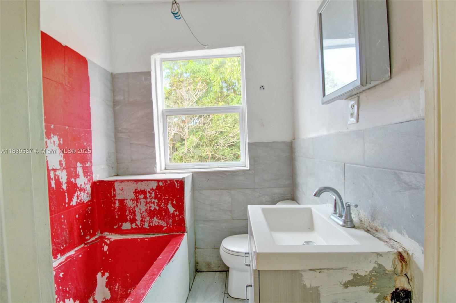 2928 SW 4th St, Miami, Florida image 11
