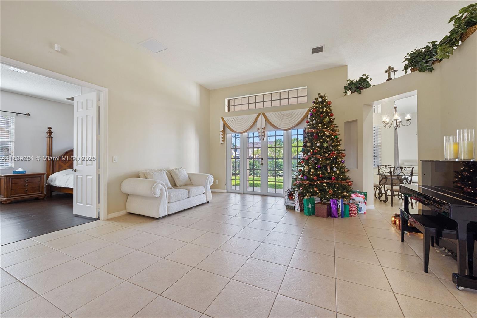 109 SW 128th Ave, Plantation, Florida image 19