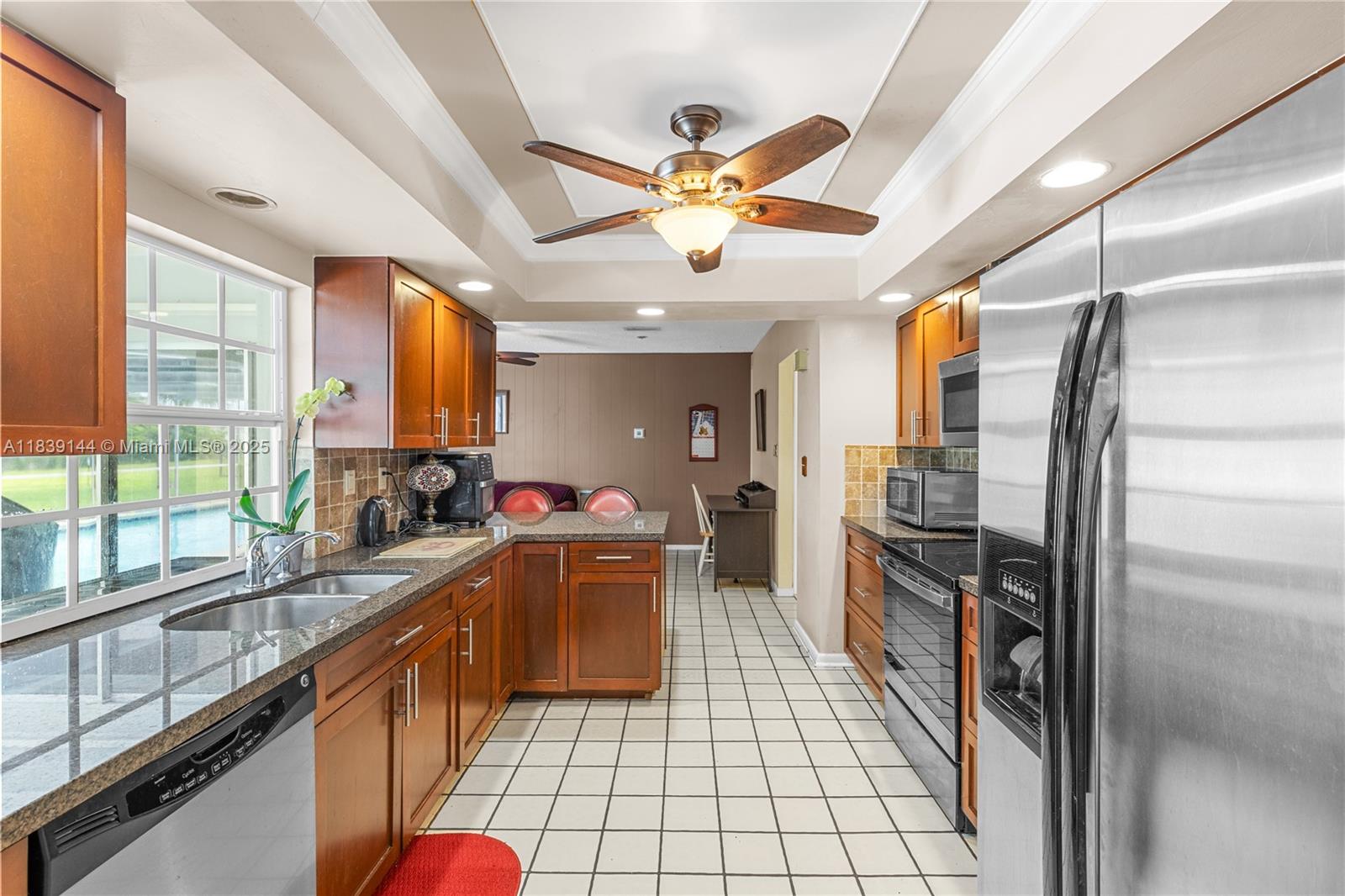 6520 SW 20th St, Plantation, Florida image 16