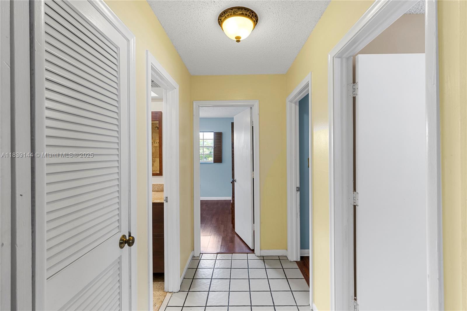 6520 SW 20th St, Plantation, Florida image 21