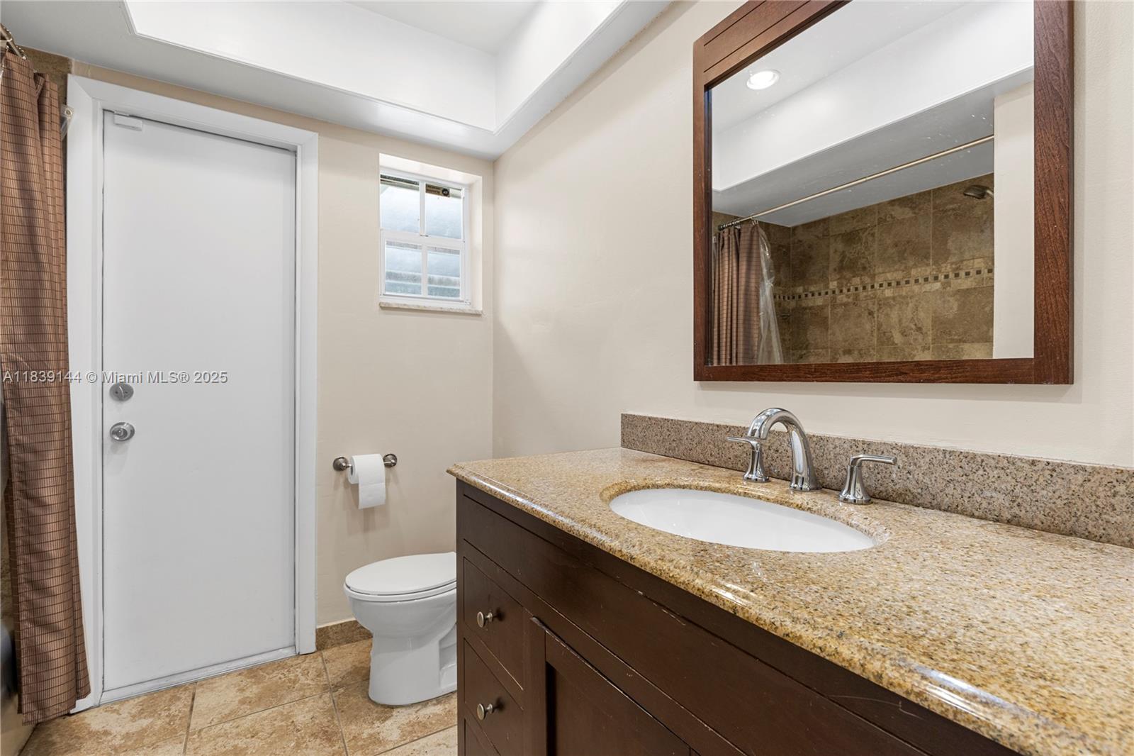 6520 SW 20th St, Plantation, Florida image 27