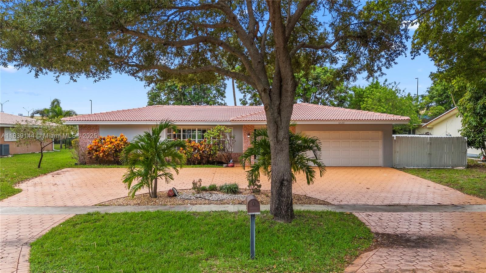 6520 SW 20th St, Plantation, Florida image 5
