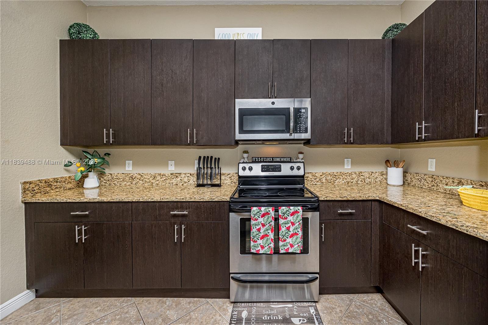 10608 NW 36th St, Coral Springs, Florida image 17