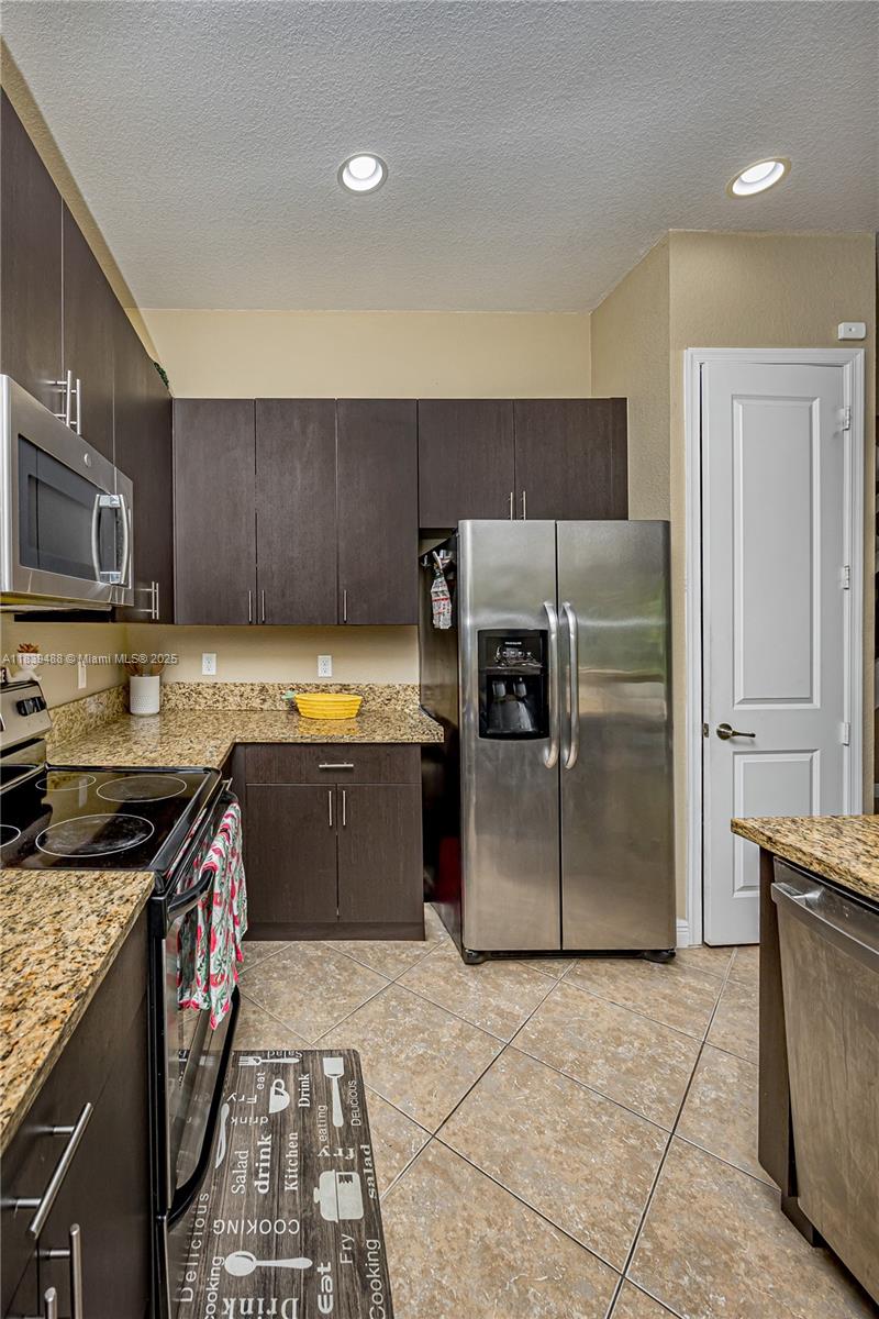 10608 NW 36th St, Coral Springs, Florida image 18