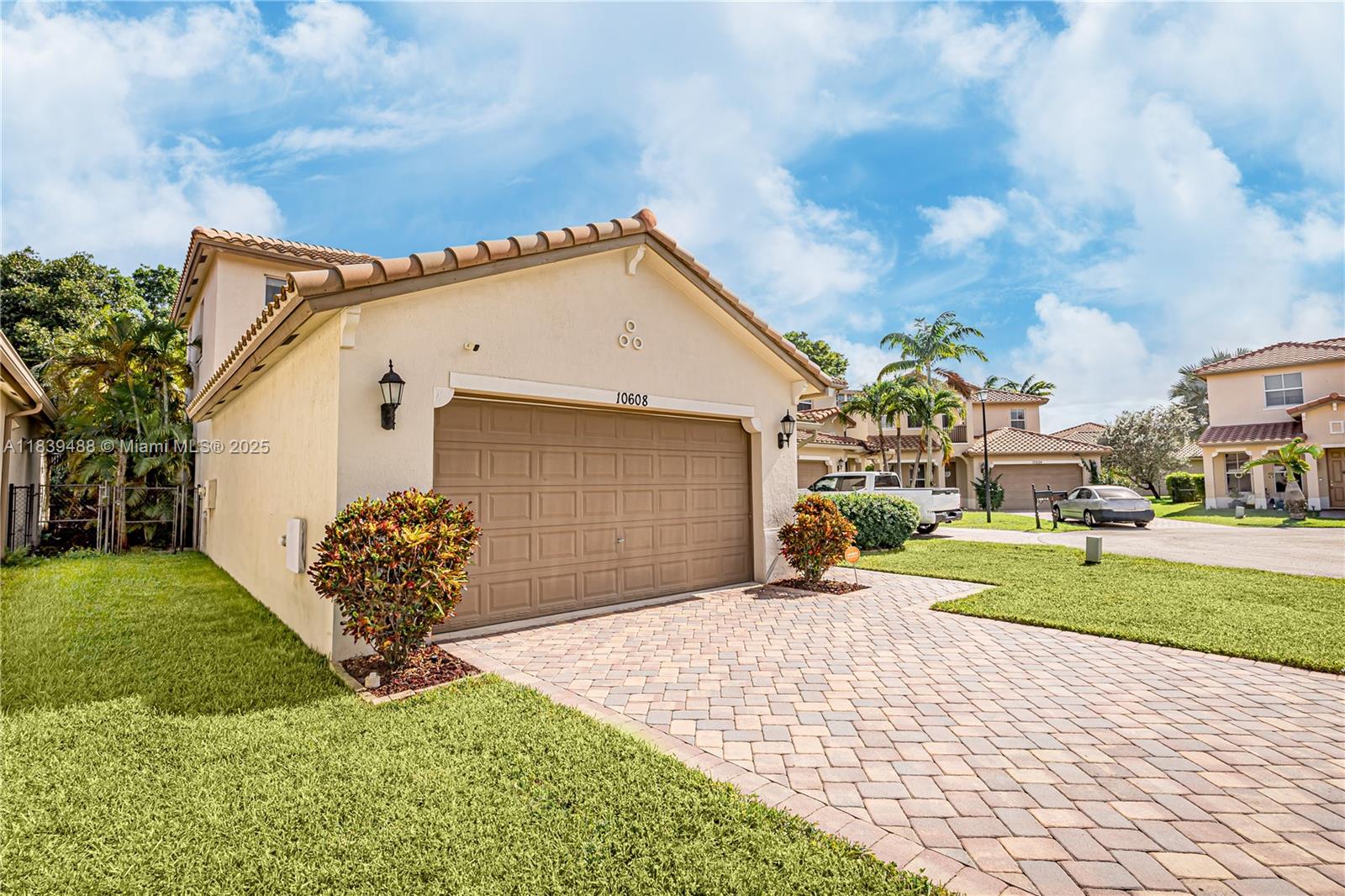 10608 NW 36th St, Coral Springs, Florida image 4
