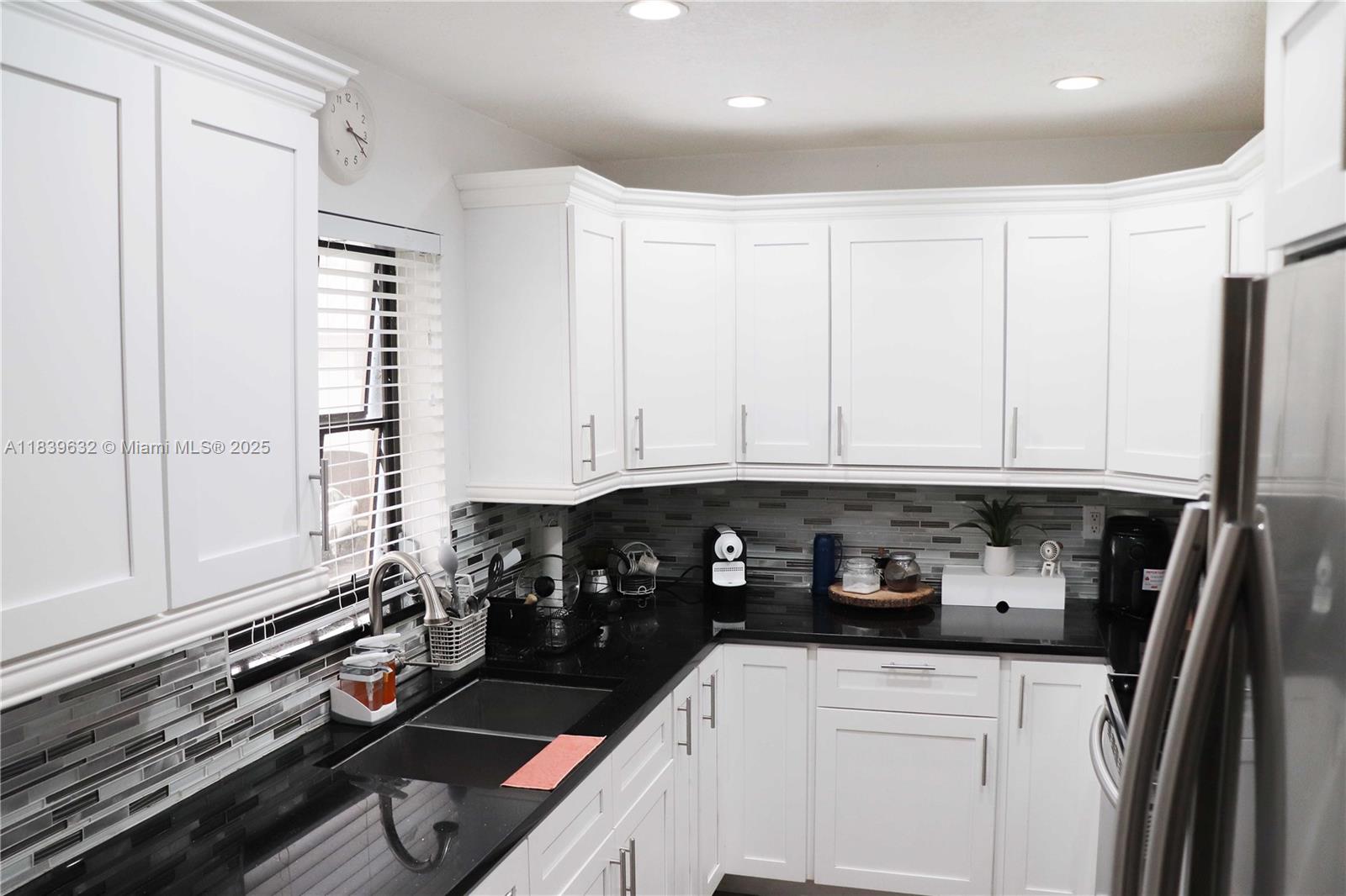 Property photo # 9