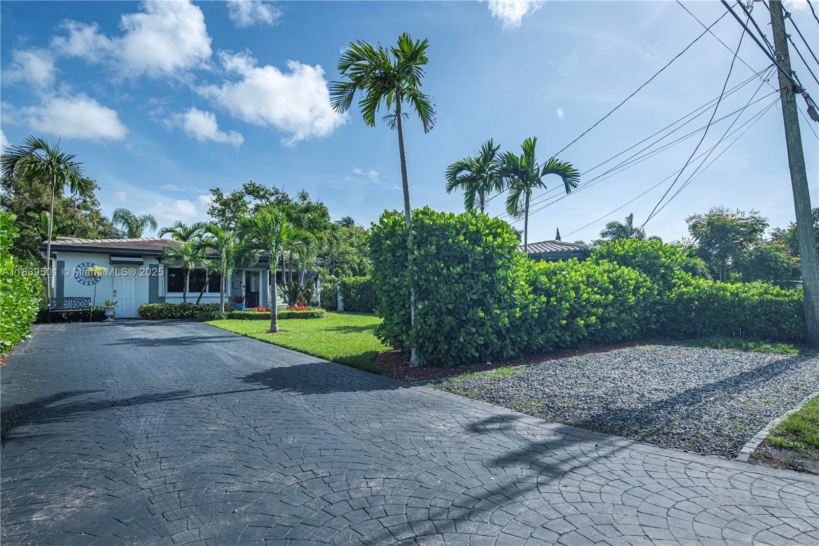 2245 Johnson St, Hollywood, Florida image 6