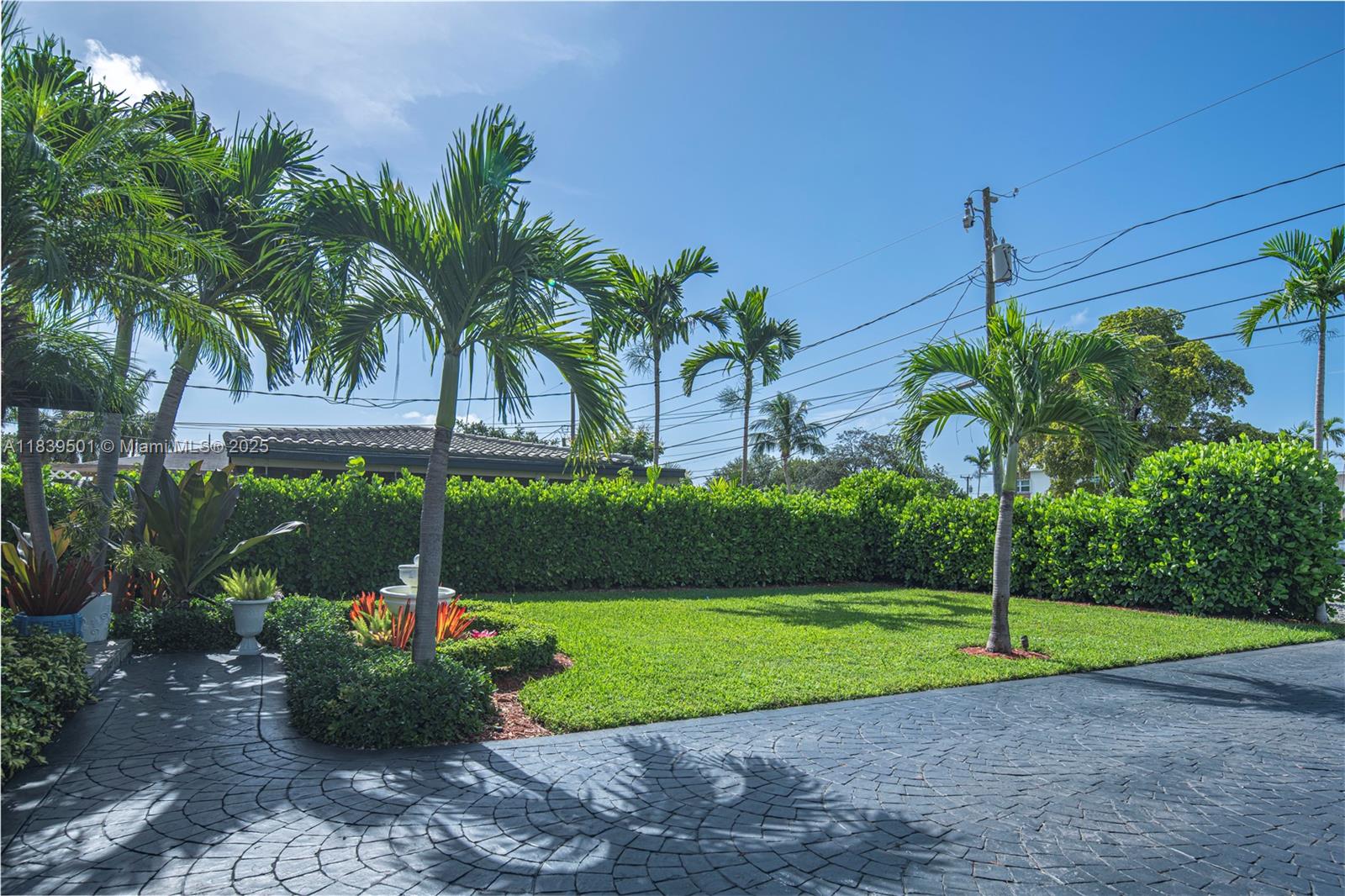 2245 Johnson St, Hollywood, Florida image 8