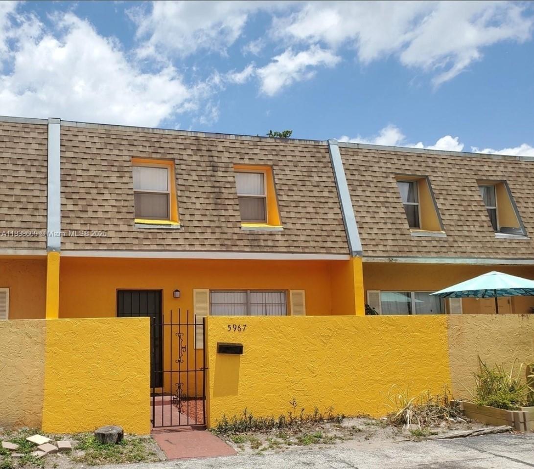 Property photo # 0