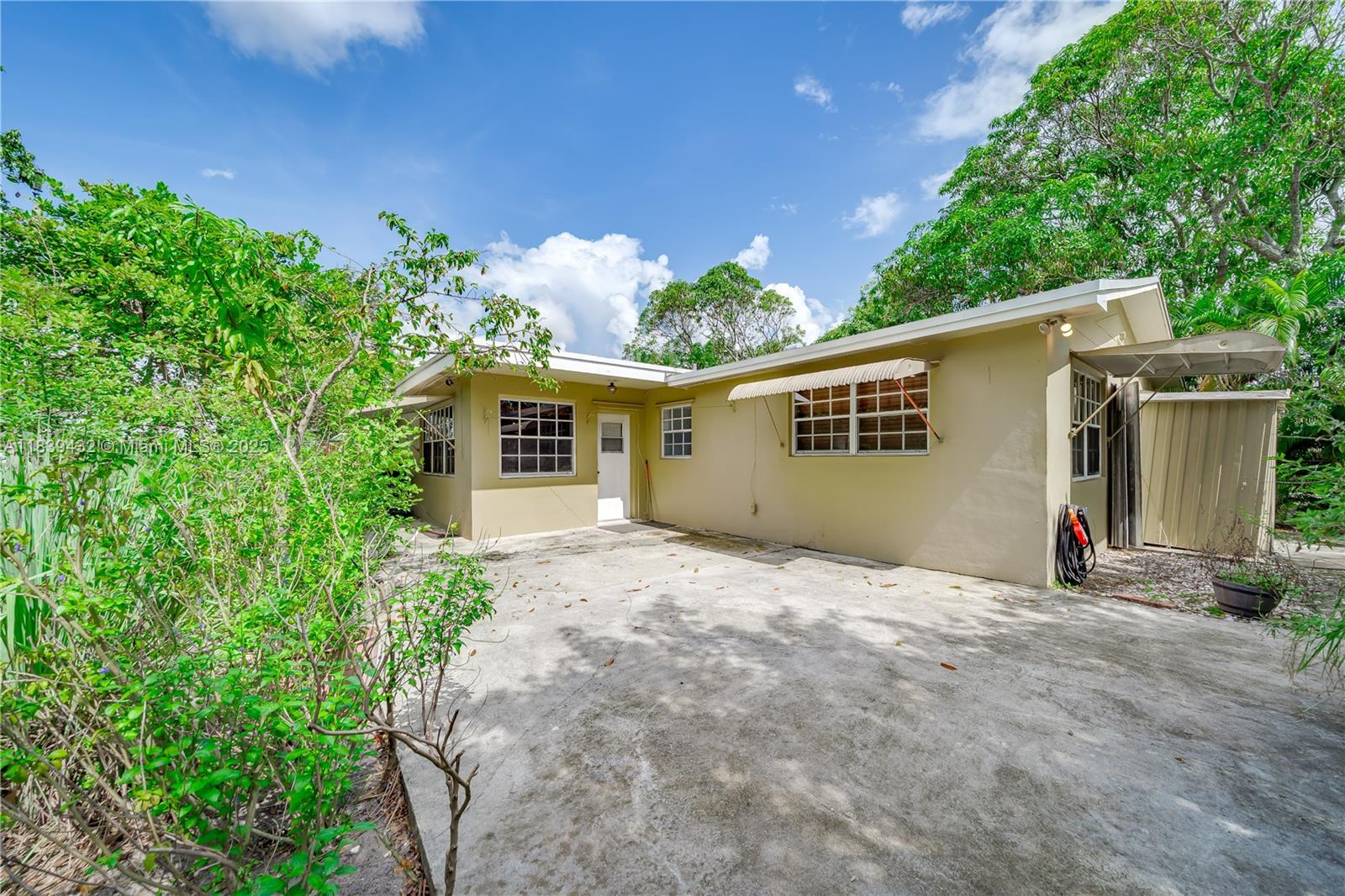 7140 Fillmore St, Hollywood, Florida image 32
