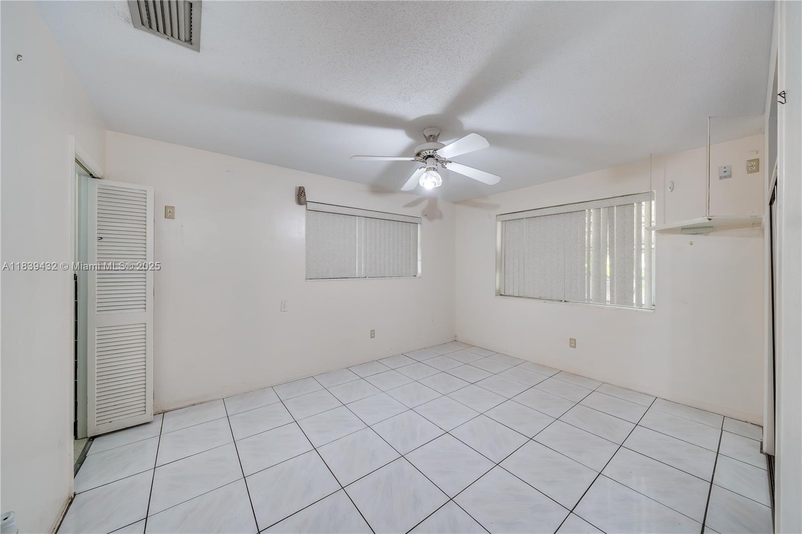 7140 Fillmore St, Hollywood, Florida image 36