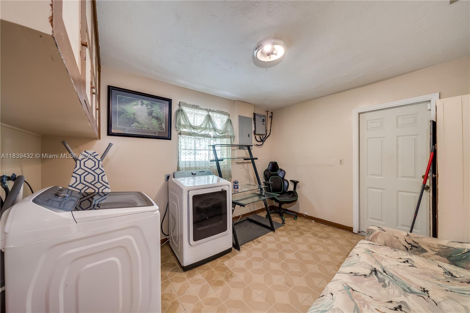 7140 Fillmore St, Hollywood, Florida image 45