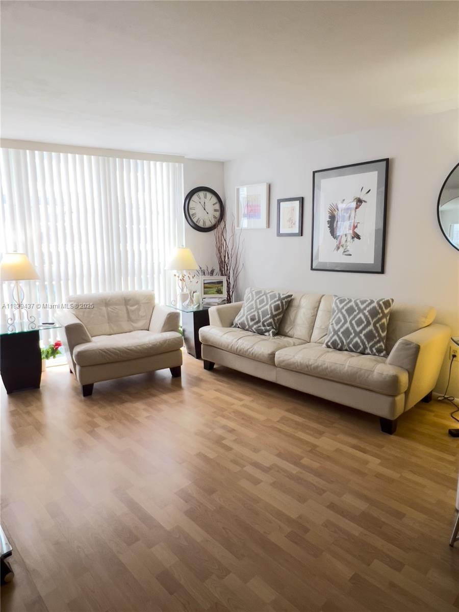 1228 West Ave #911, Miami Beach, Florida image 7