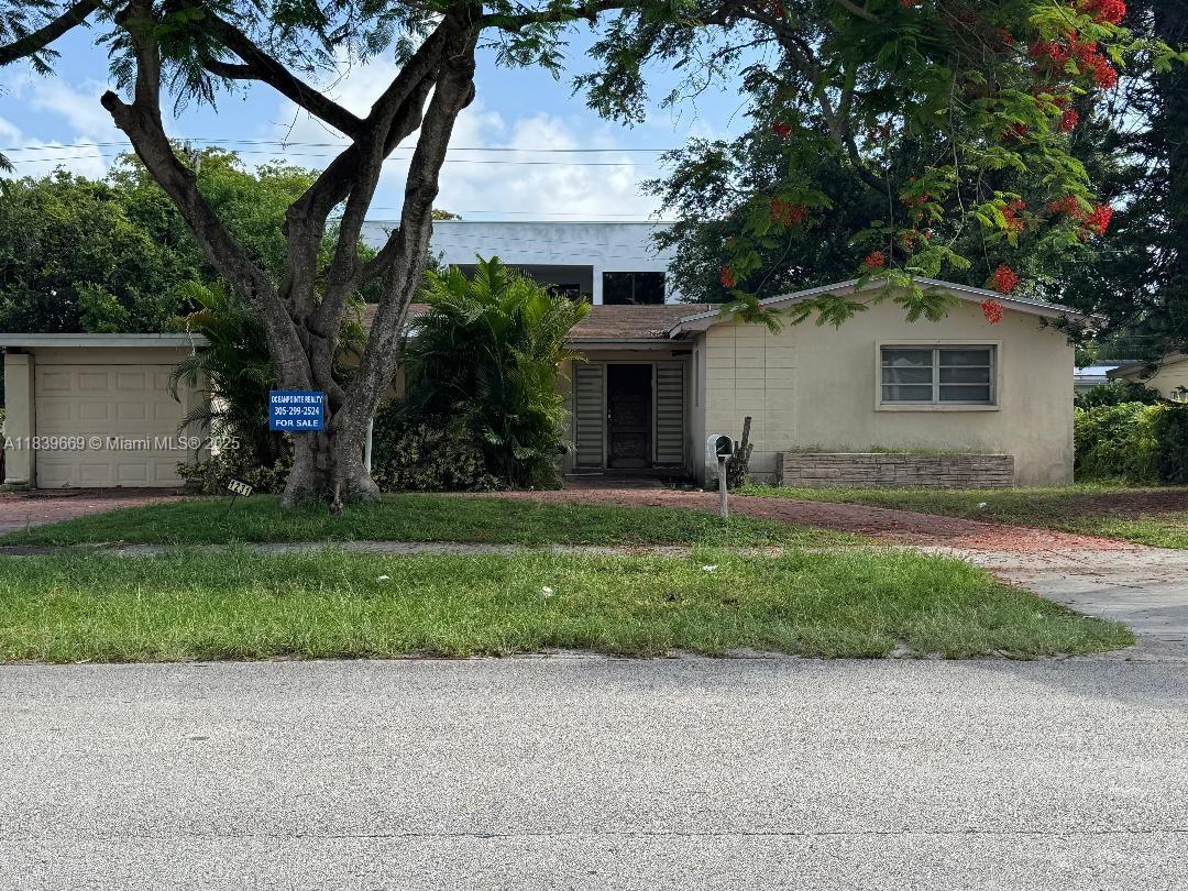 1231 NE 175th St, North Miami Beach, Florida image 1