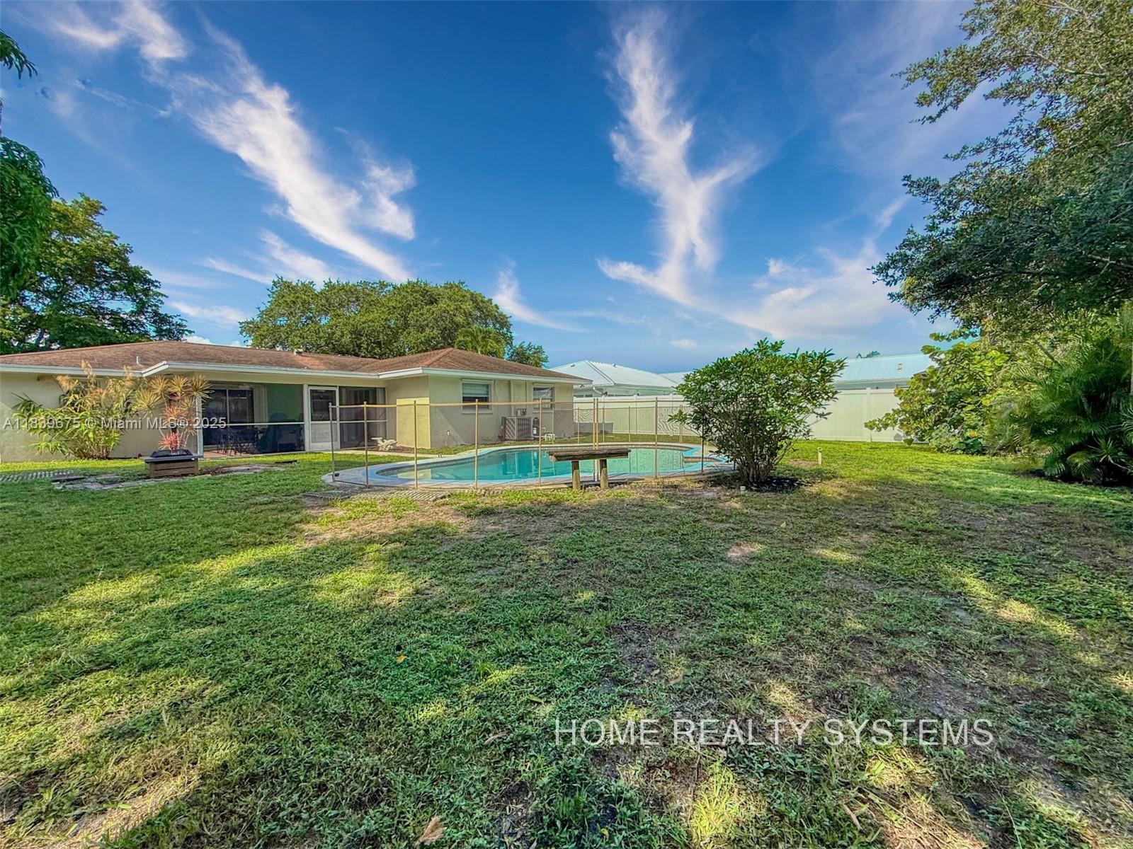 2359 Gabriel Ln, West Palm Beach, Florida image 6
