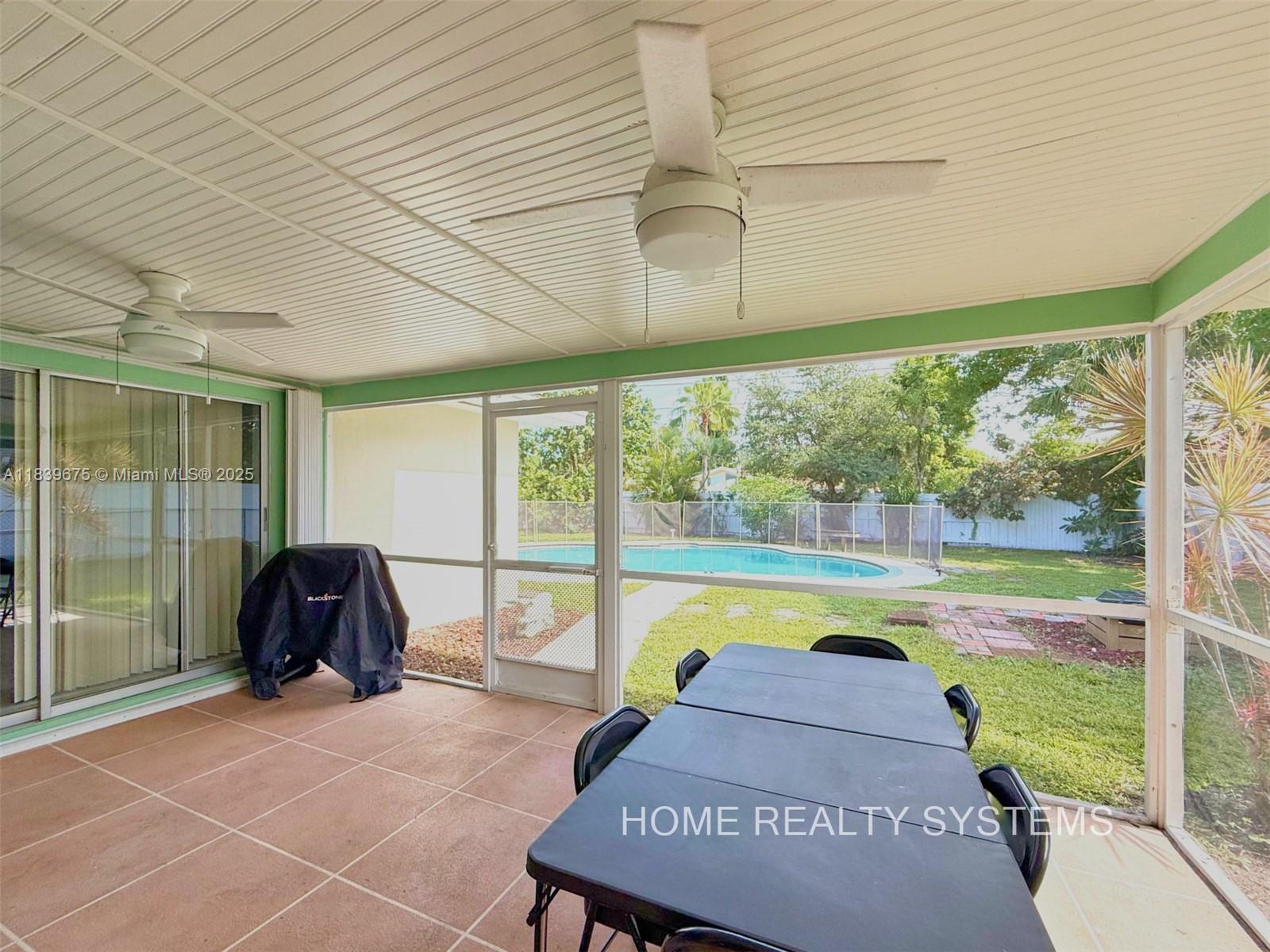 2359 Gabriel Ln, West Palm Beach, Florida image 7
