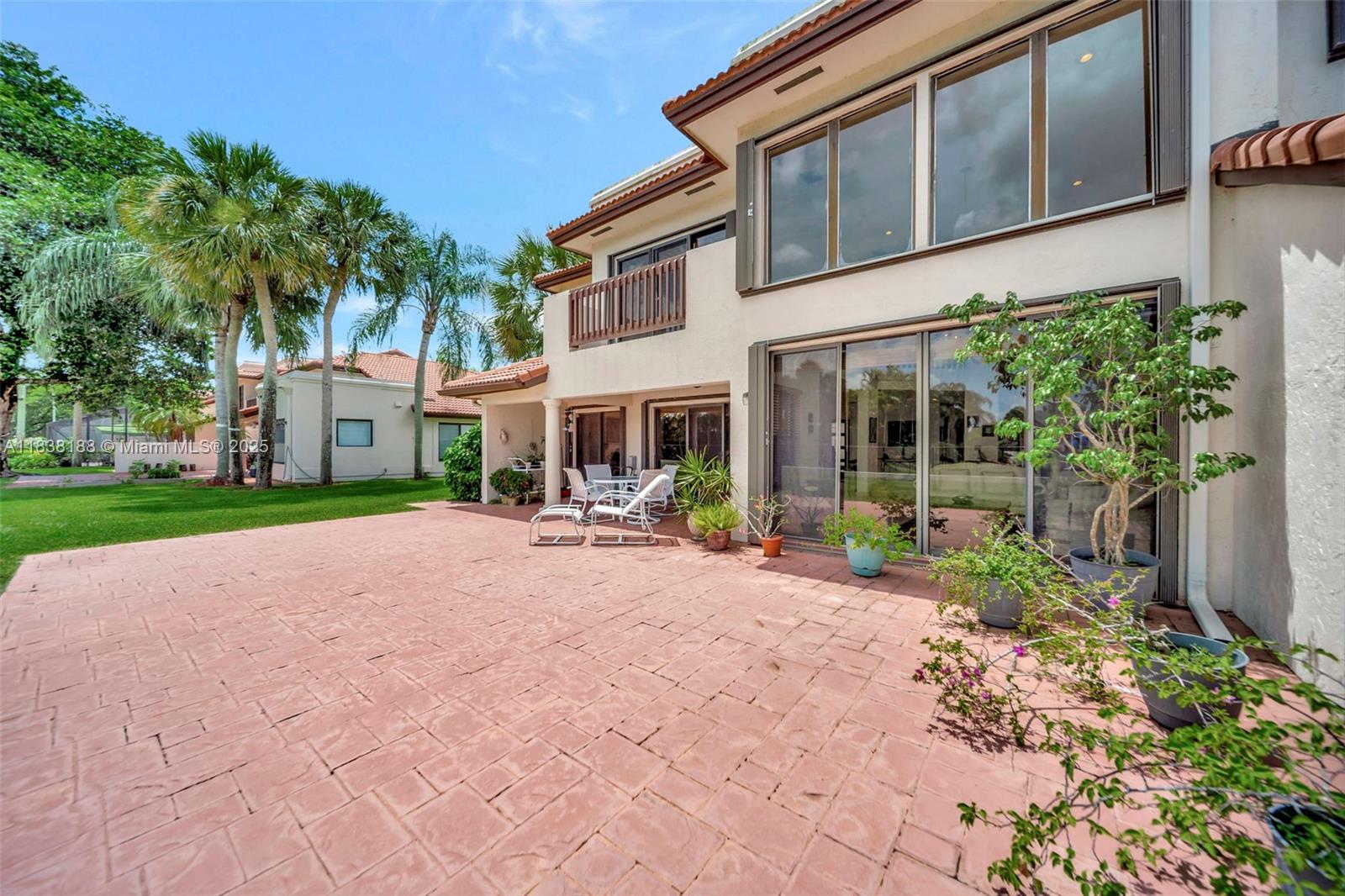 9341 NW 50th Doral Cir, Doral, Florida image 46