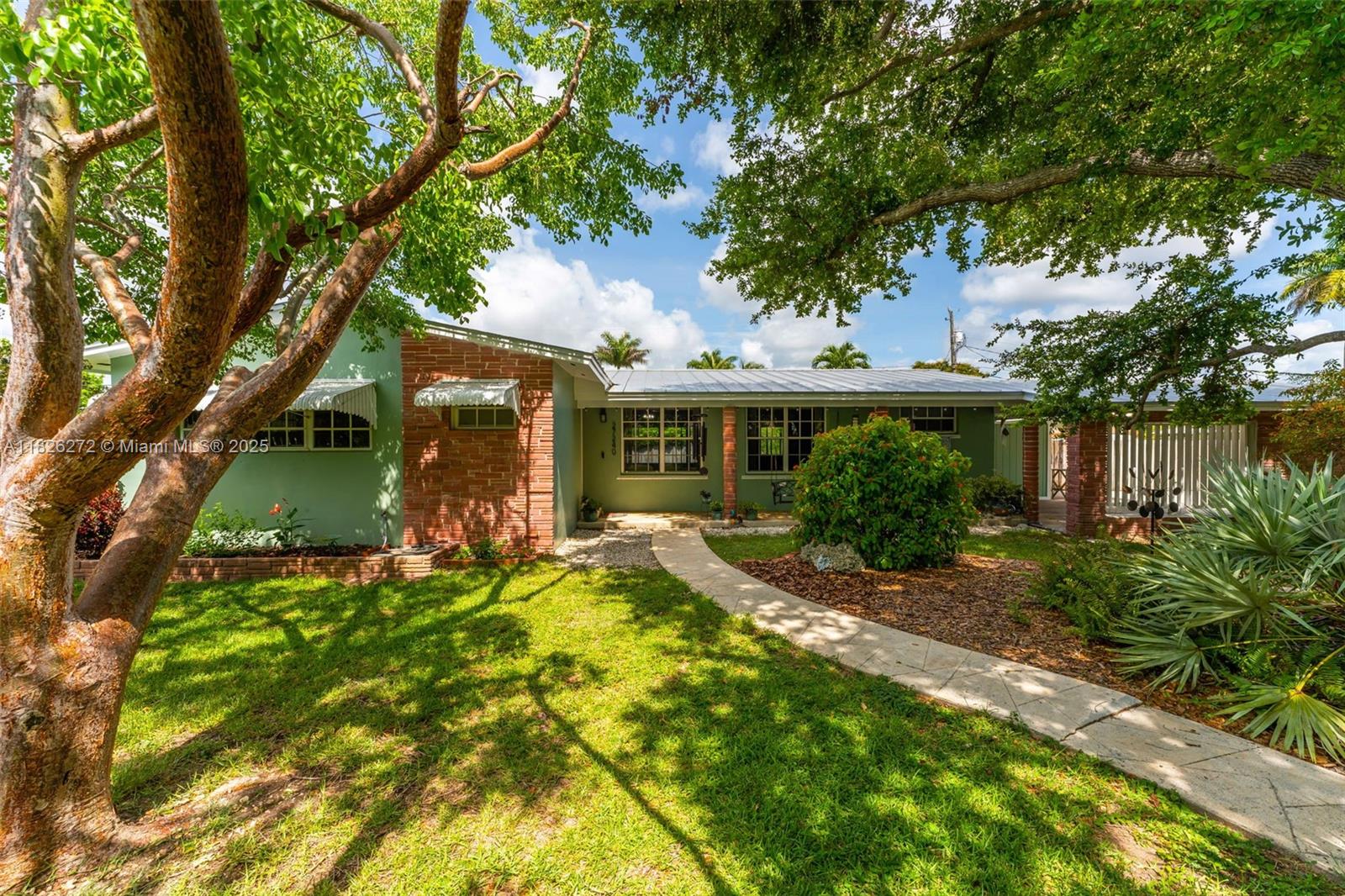 27240 SW 166th Ave, Homestead, Florida image 1