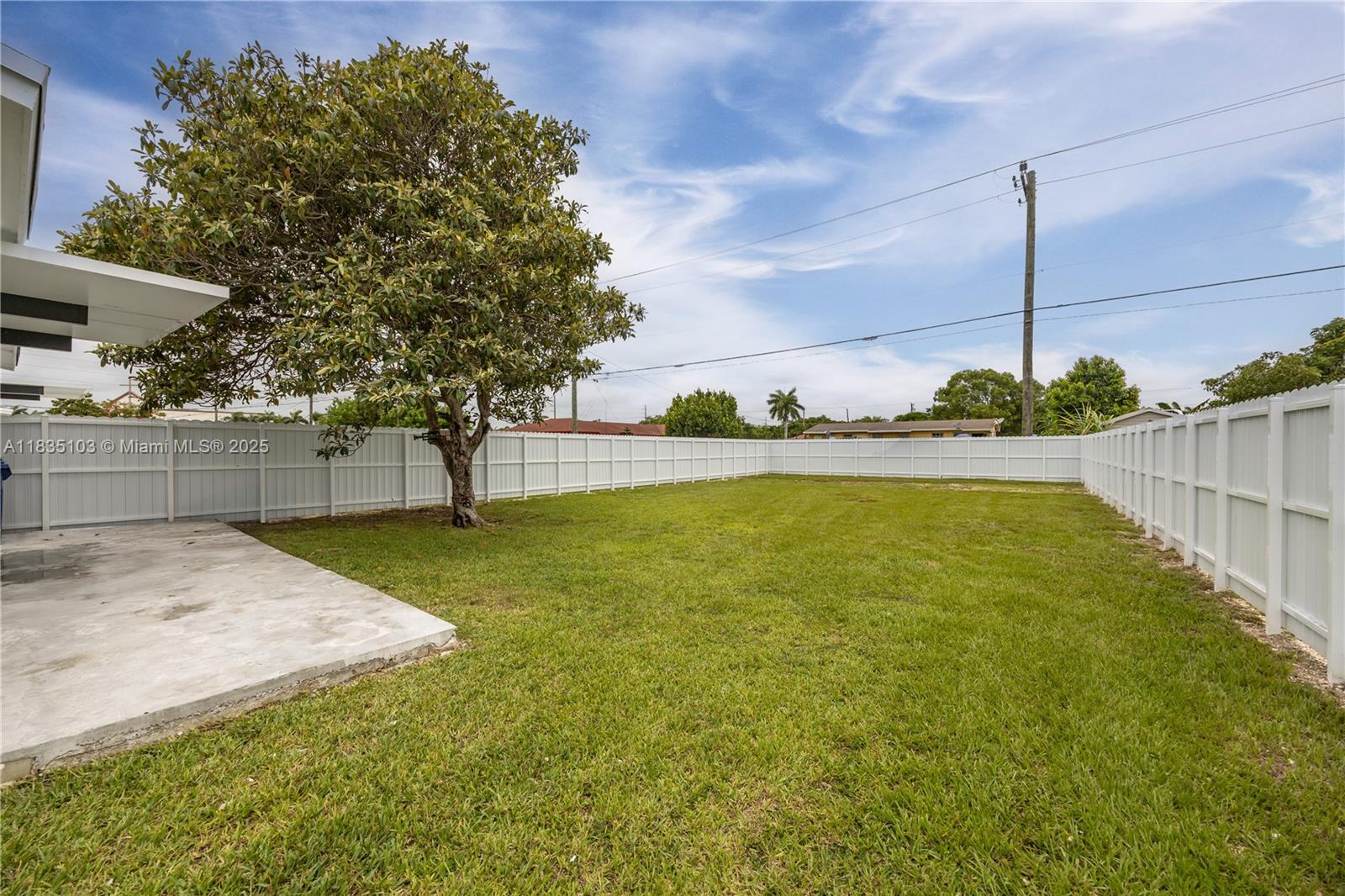 Property photo # 8