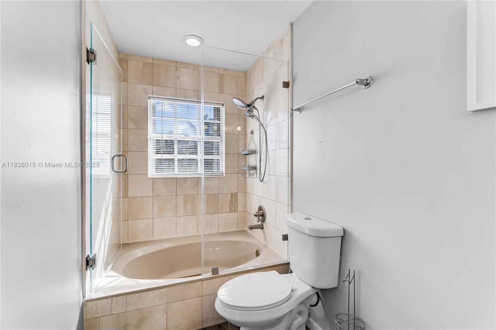 349 Virginia St, Hollywood, Florida image 13