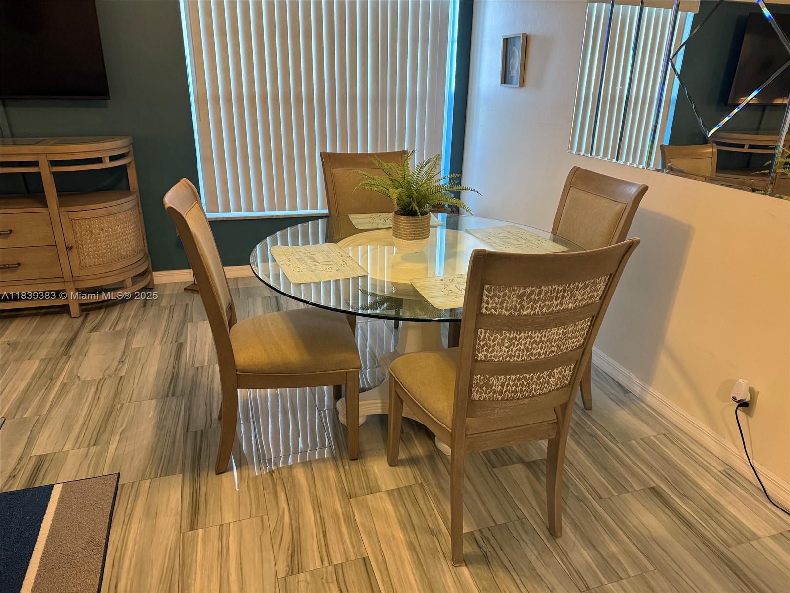 Property photo # 9