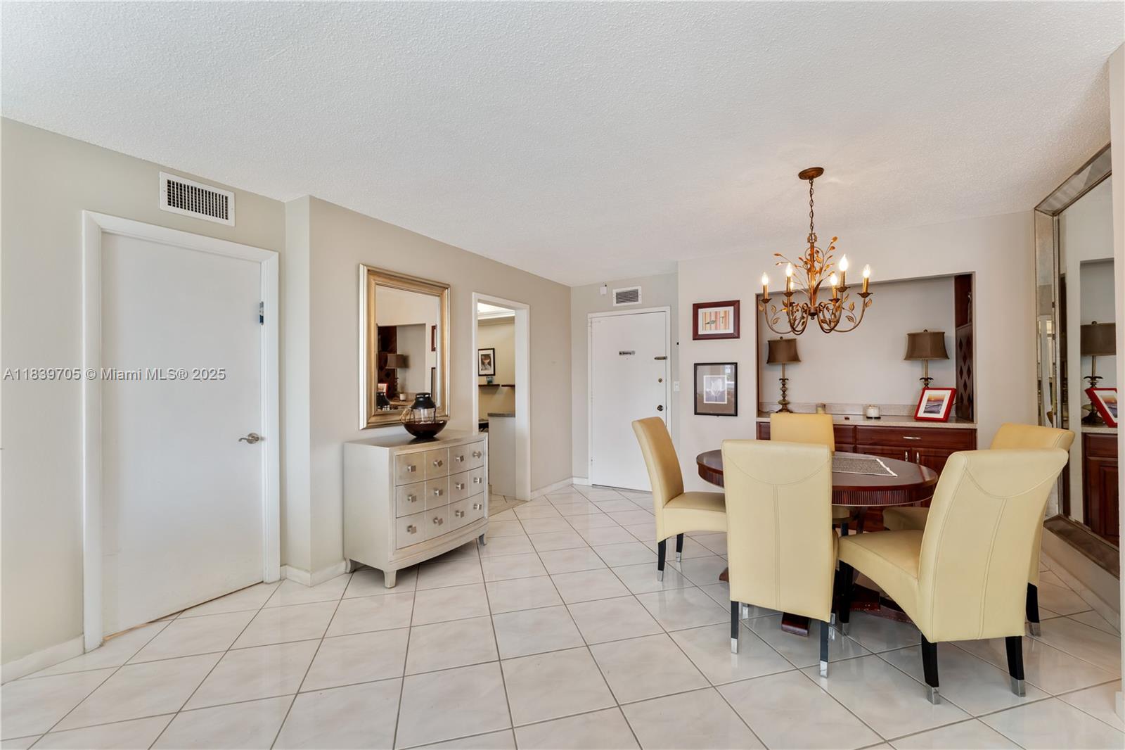 3140 S Ocean Dr #212, Hallandale Beach, Florida image 8