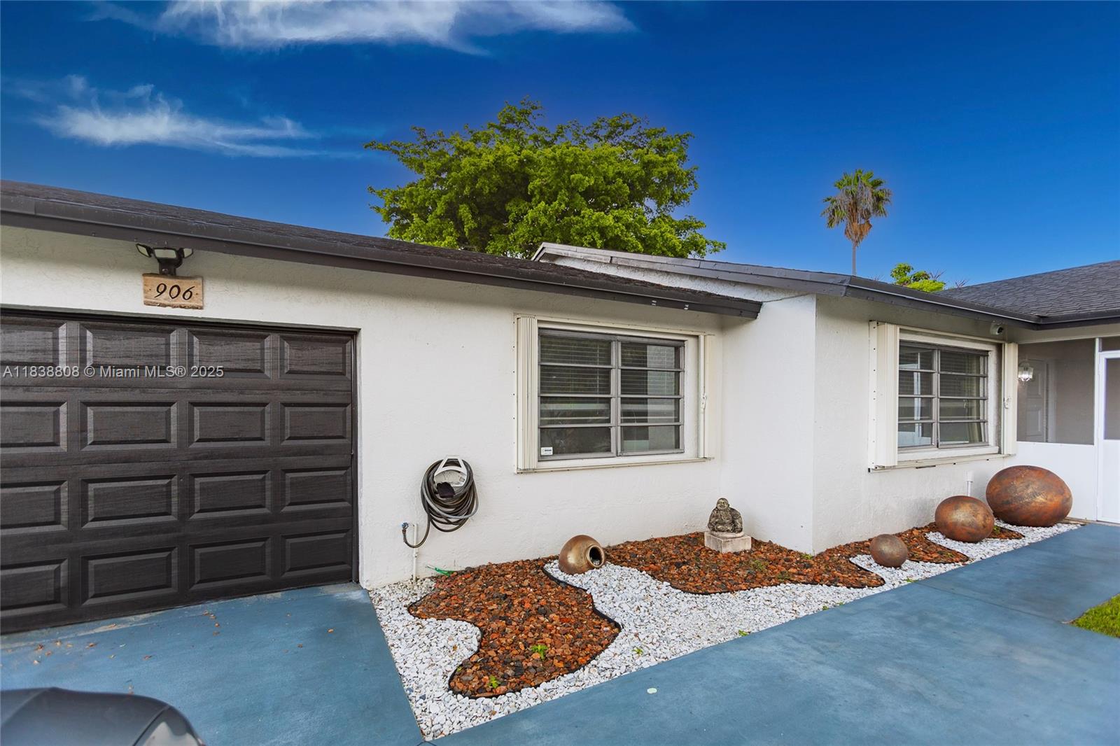 906 Cardinal Pl, Homestead, Florida image 11