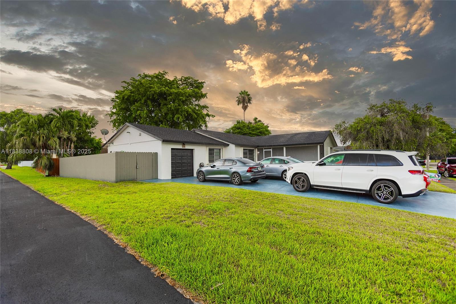 906 Cardinal Pl, Homestead, Florida image 16