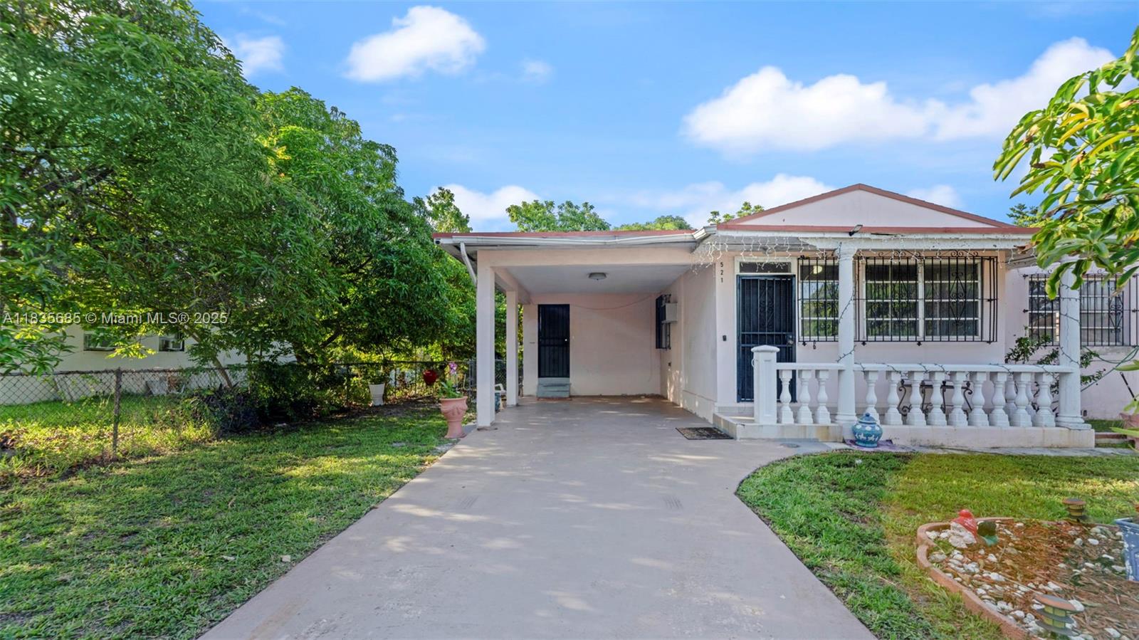 521 SE 5th St, Hialeah, Florida image 27