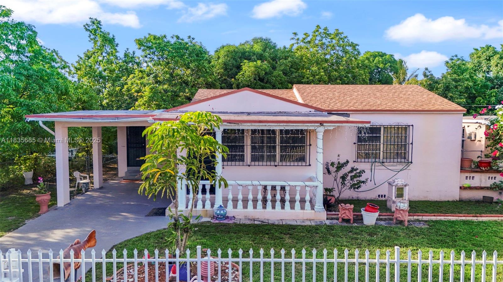 521 SE 5th St, Hialeah, Florida image 38
