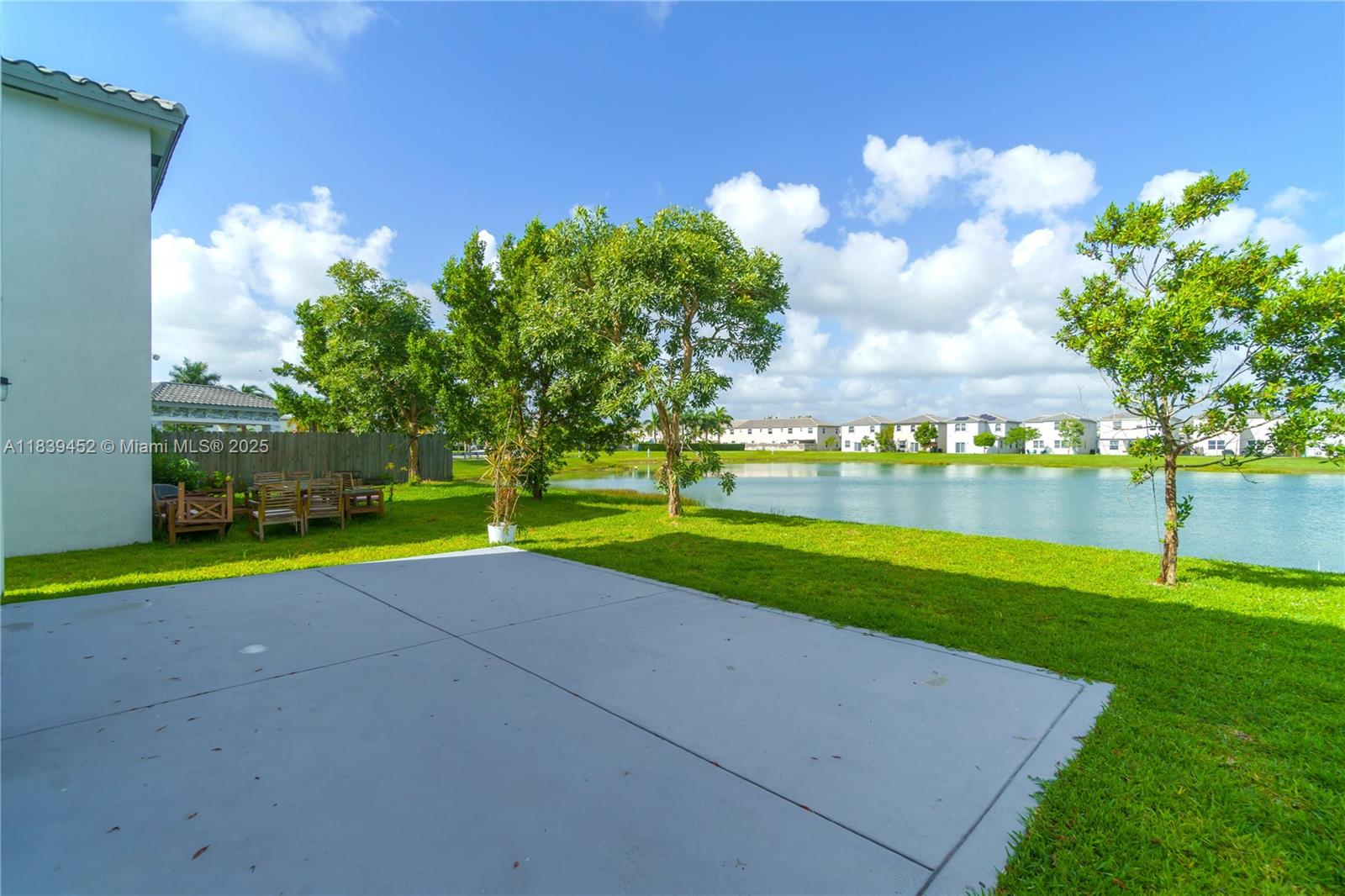 1412 SE 27th Ter, Homestead, Florida image 31
