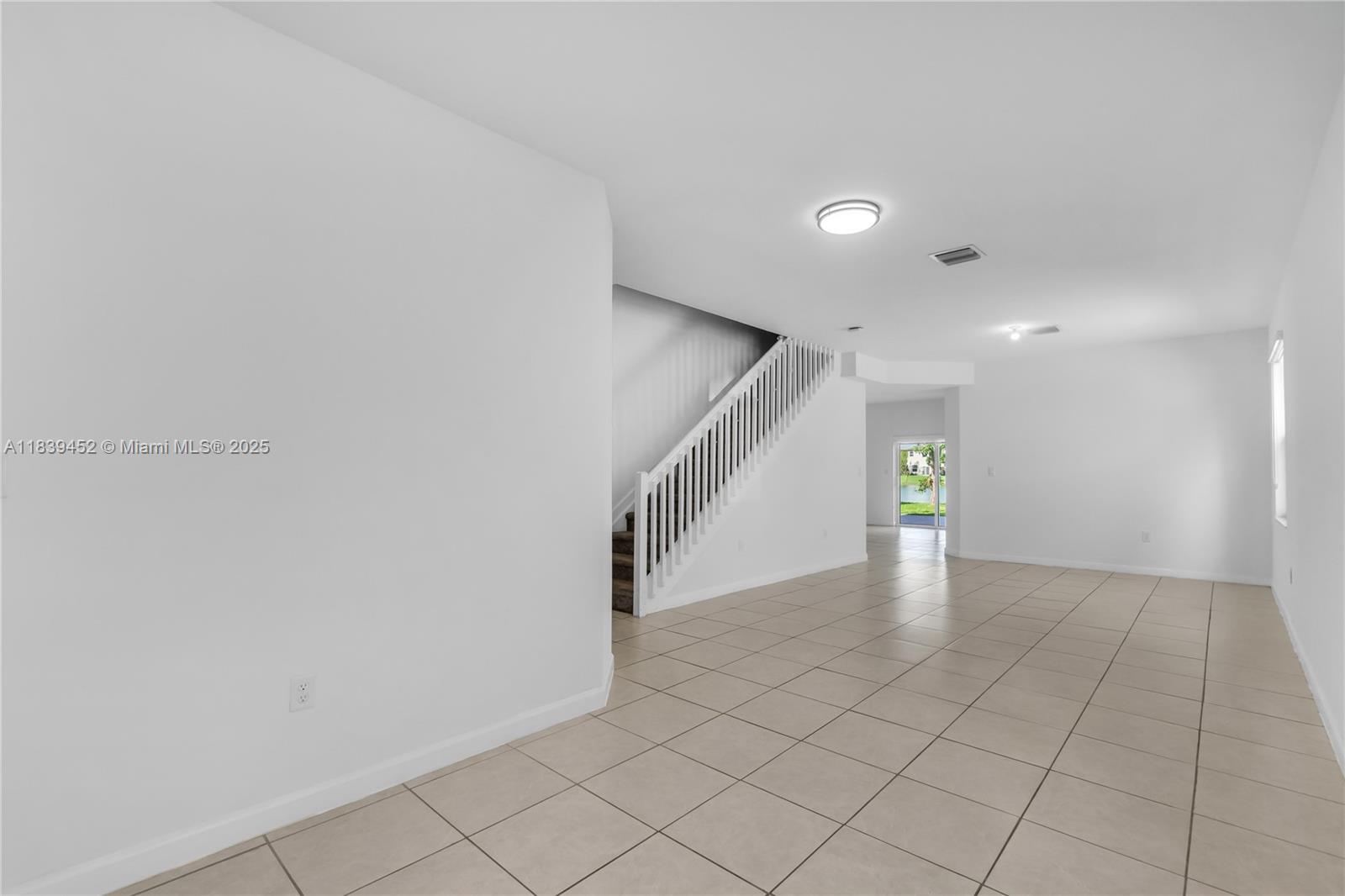 1412 SE 27th Ter, Homestead, Florida image 4