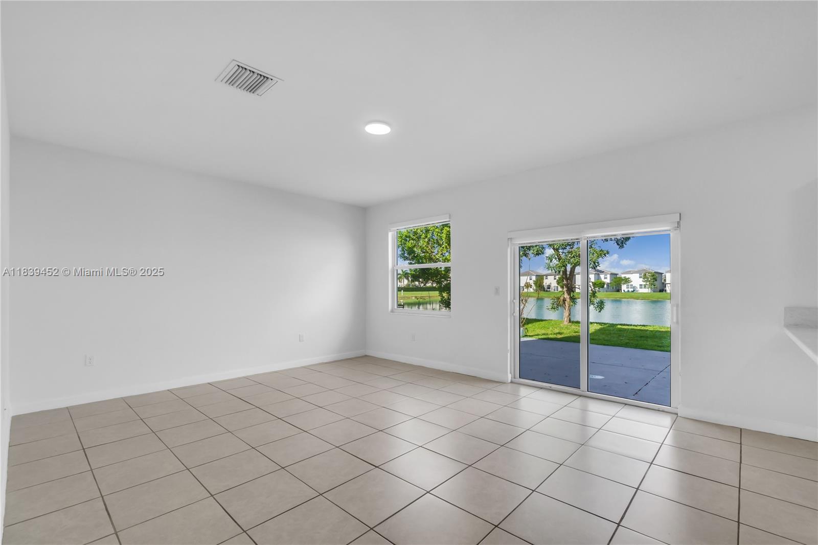 1412 SE 27th Ter, Homestead, Florida image 7