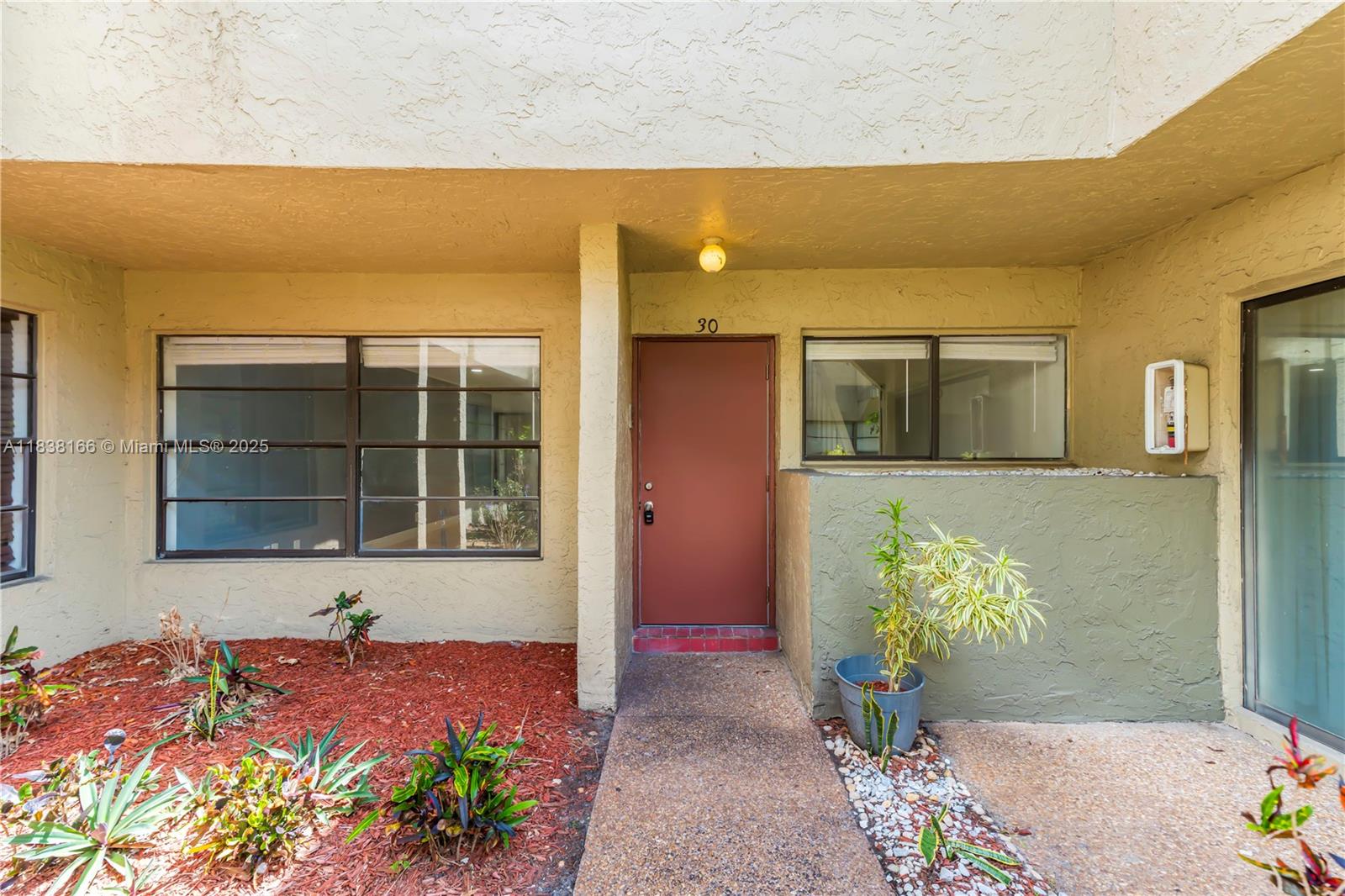 Property photo # 8