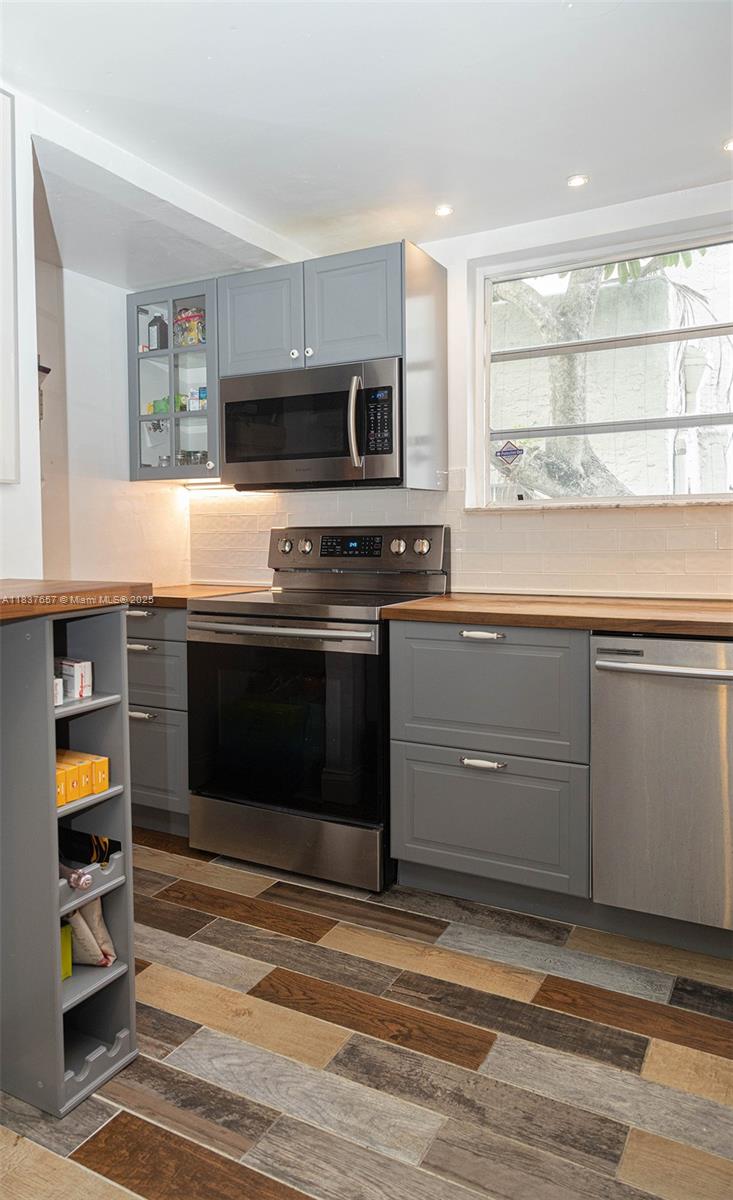 Property photo # 5