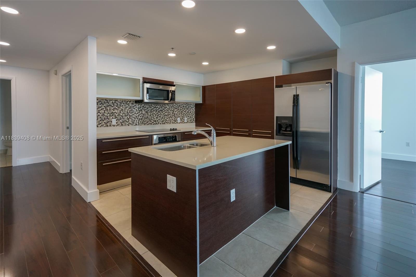 Property photo # 8