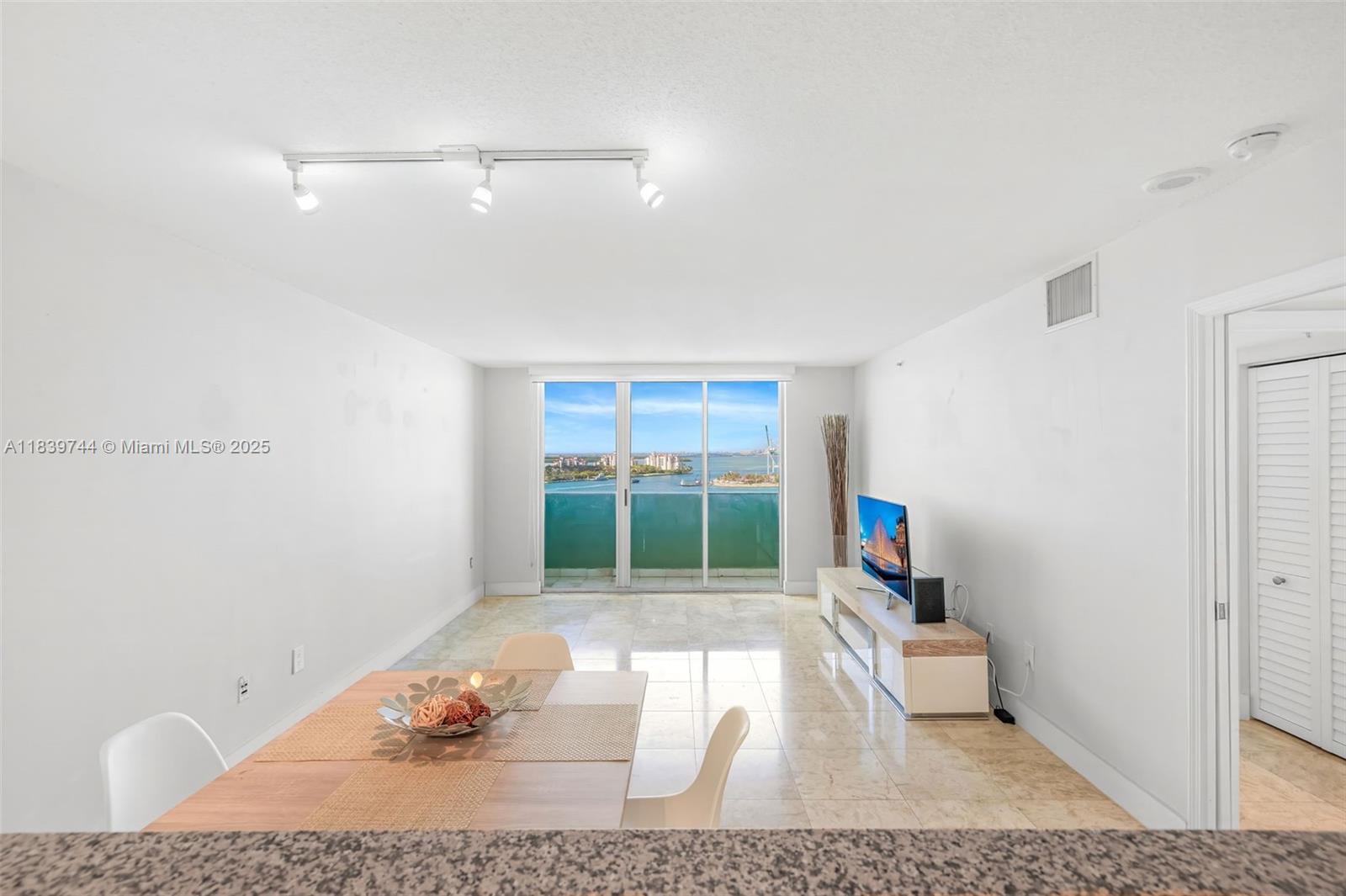Property photo # 2