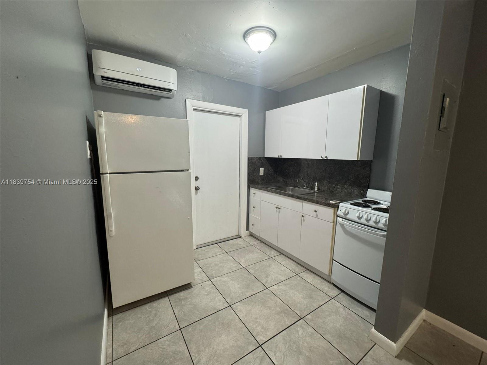 5010 NW 2nd Ave, Miami, Florida image 7