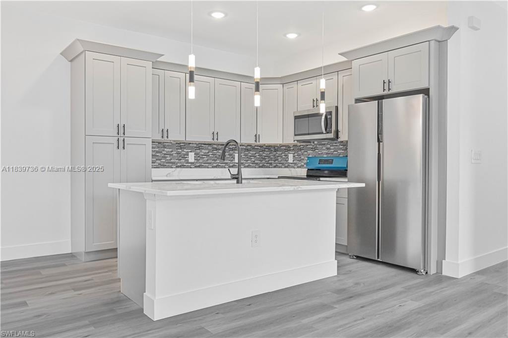 2045 Carver Ave, Fort Myers, Florida image 3