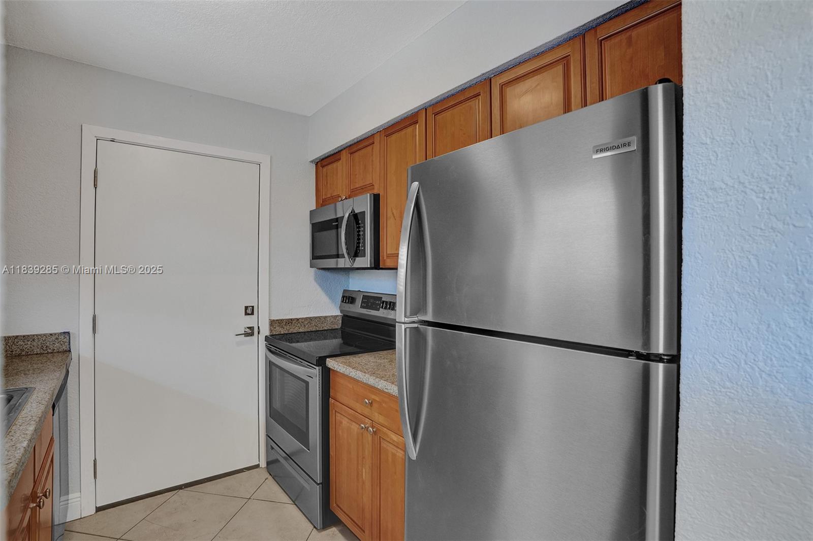 Property photo # 8