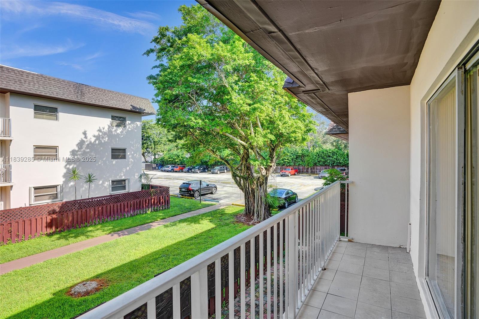 Property photo # 9