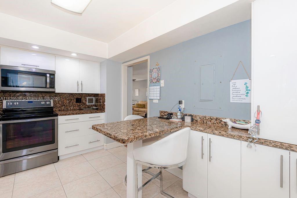 2814 N 46th Ave #H277, Hollywood, Florida image 2